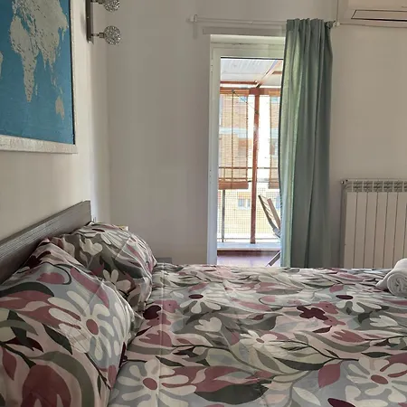 Splendido Attico Con Terrazza A Trastevere רומא