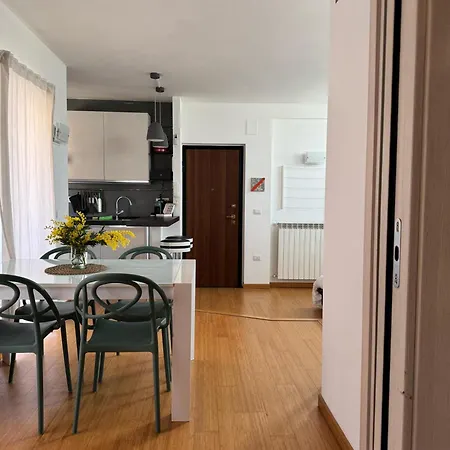 דירה Splendido Attico Con Terrazza A Trastevere