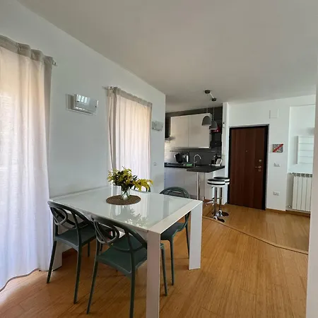 דירה Splendido Attico Con Terrazza A Trastevere