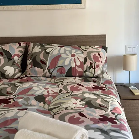 Splendido Attico Con Terrazza A Trastevere Apartmán Řím