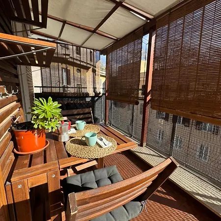 Splendido Attico Con Terrazza A Trastevere Lägenhet Rom
